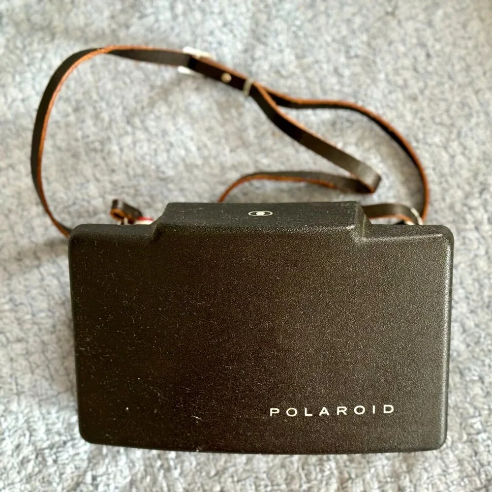 Vintage Polaroid Land camera 100